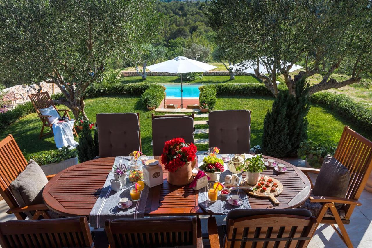 Villa Sebenico ชิเบนิก ภายนอก รูปภาพ