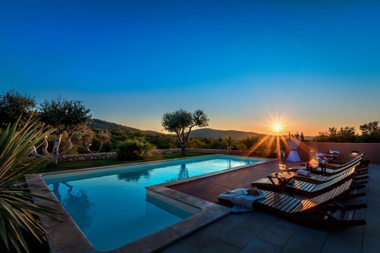 Villa Sebenico ชิเบนิก ภายนอก รูปภาพ